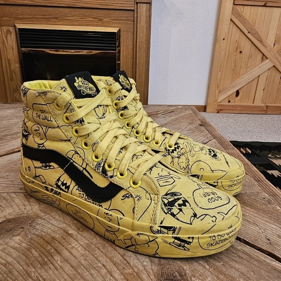 Vans Peanuts Charlie Brown Sk8-Hi  Womens 6.5 Men's 5 Unisex - Picture 10 of 15